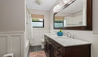 2930 W Cambridge Ct, Bartlesville, OK 74006