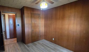 1713 S Shore Dr, Albert Lea, MN 56007