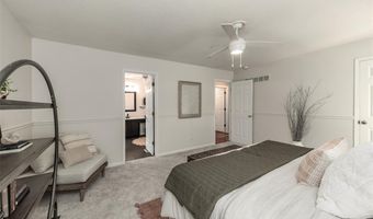 1048 Oak Glen Cir, Ballwin, MO 63021