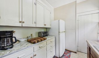 10730 W End Rd, Arcata, CA 95521