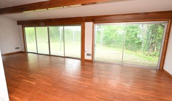 1401 JOHNSTON Dr, Anniston, AL 36207