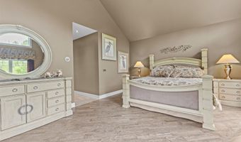 11 Millstone Blvd, Barre, VT 05641