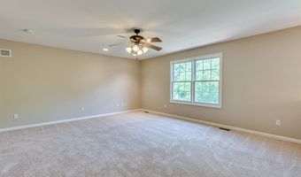 1515 Dietrich Glen Dr, Ballwin, MO 63021