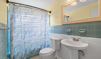 2464 SPOKANE Ave, Atlantic Beach, FL 32233