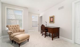 3306 Sunton Rd, Ann Arbor, MI 48105