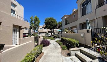 25 Softwind, Aliso Viejo, CA 92656