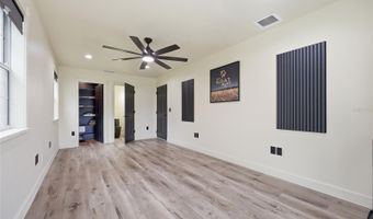 13525 PALM Dr, Astatula, FL 34705