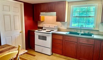 107 6th, Beaver, WV 25813