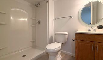 1986 RETTA GILLIAM Ct SE, Washington, DC 20020