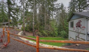 311 E Lakeland Dr, Allyn, WA 98524