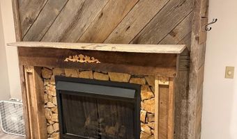 200 Watts Ln, Big Sandy, TN 38221