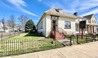 8 COMMONWEALTH Ave, Claymont, DE 19703