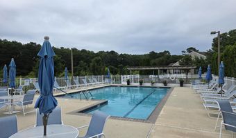 18 Osprey Pl, Barnegat, NJ 08005