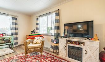 97799 Hanscam Ln, Brookings, OR 97415