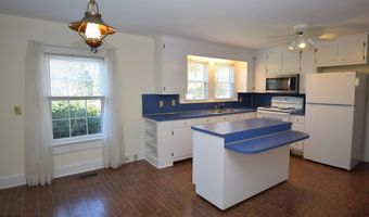 3947 Rountree Rd, Ayden, NC 28513