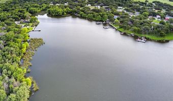 318 Boone St, Alvarado, TX 76009