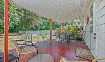357 Maplewood Dr, Alliance, OH 44601