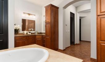 6737 E Rockaway Hills Dr, Cave Creek, AZ 85331