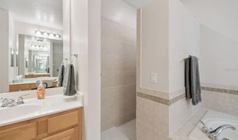 2500 EMERALD TREE Ln, Apopka, FL 32712