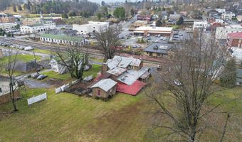 302 SW Front St, Abingdon, VA 24210