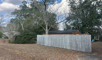 201 Bruner St, Ashford, AL 36312