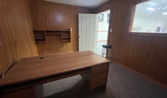 518 3rd St, Alton, KS 67623