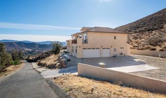9455 Hierba Rd, Agua Dulce, CA 91390