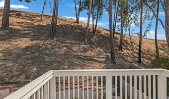 28702 Eagleton St, Agoura Hills, CA 91301