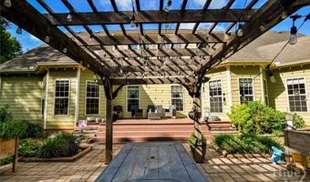 283 Creekside Dr, Arnoldsville, GA 30619