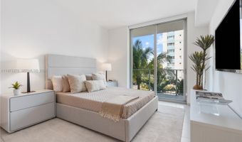 10281 W Bay Harbor Dr 203, Bay Harbor Islands, FL 33154