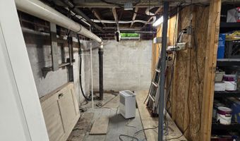 141 Sewall St, Augusta, ME 04330