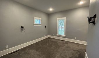 144 W 6th St, Ainsworth, NE 69210
