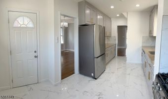 32 Bell St, Belleville, NJ 07109