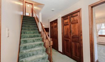 10 Woodland Cir, Bow, NH 03304