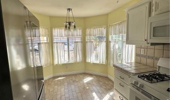 11548 Oak St, Apple Valley, CA 92308