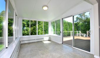 24 Sharon Rd, Bloomfield, CT 06002