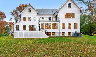 20 Marianne Rd, Darien, CT 06820