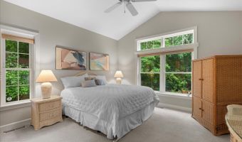 11 BURR HILL Dr, Berlin, MD 21811