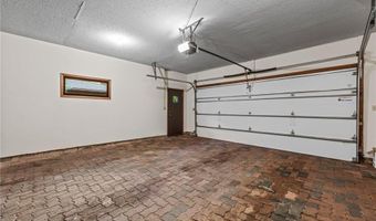 1267 Nursery Hill Ln, Arden Hills, MN 55112