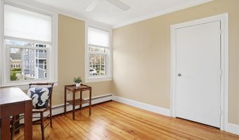 48 Constitution St 2, Bristol, RI 02809