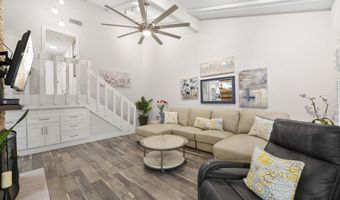 2352 Altisma Way 13, Carlsbad, CA 92009