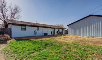 512 15th St, Abernathy, TX 79311