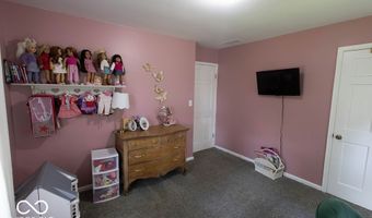 2427 Shady Ln, Anderson, IN 46011