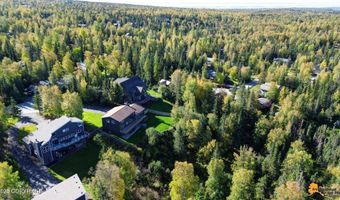 6411 Ridge Tree Cir, Anchorage, AK 99507