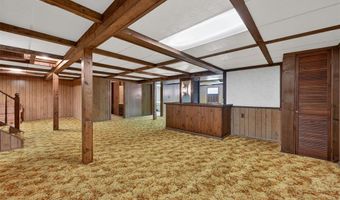 6 Helmsdale Ct, Ballwin, MO 63011