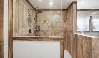 5172 S Sawmill Rd, Atoka, OK 74525