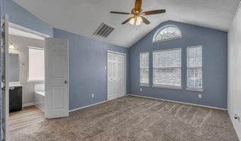 7021 Longo Dr, The Colony, TX 75056