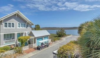 6 A Leeward Ct, Bald Head Island, NC 28461