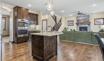 16642 Avocet St NW, Andover, MN 55304