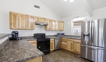2111 Peachtree, Alpine, TX 79830